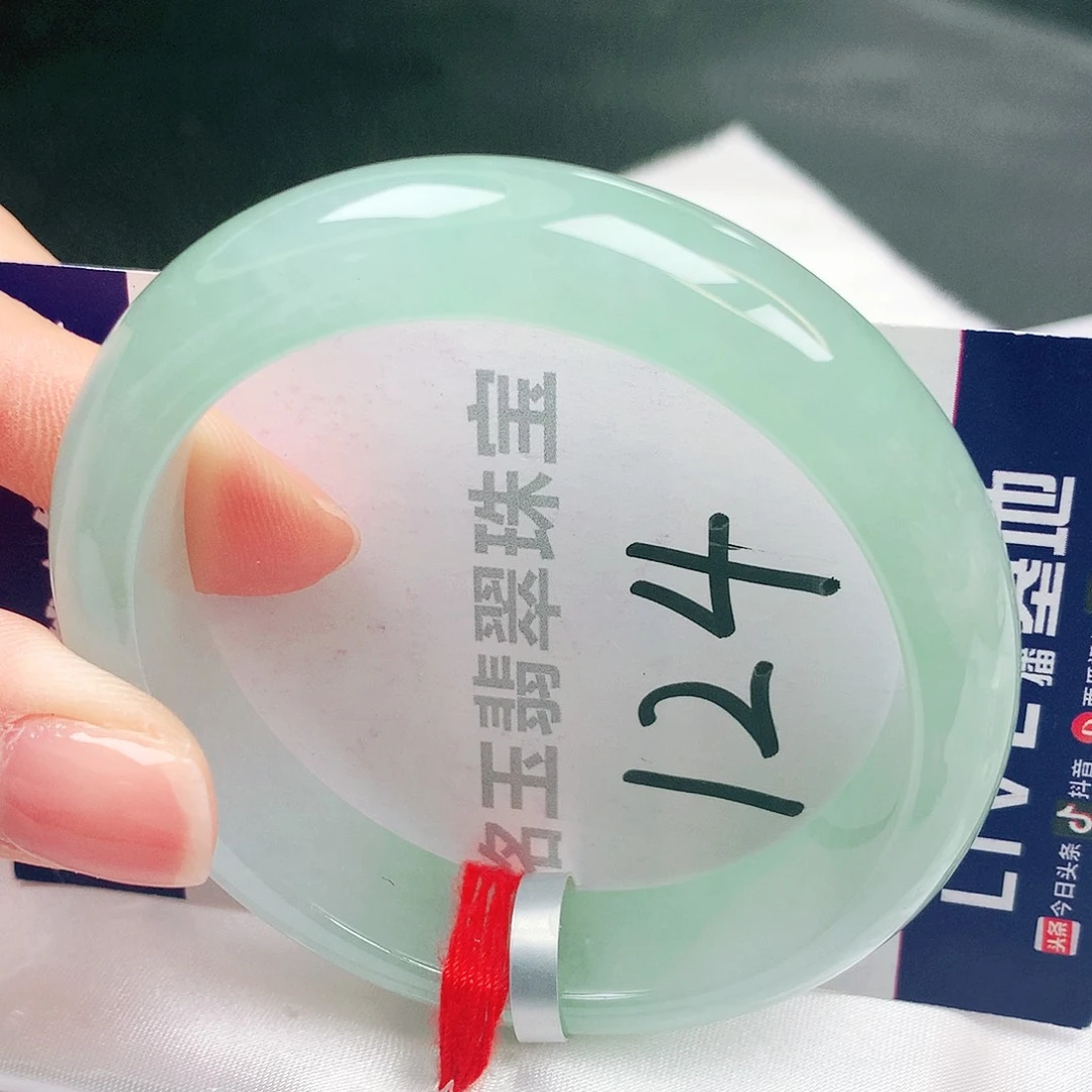 翡翠未镶嵌手镯缅甸天然a货翡翠手镯55贵