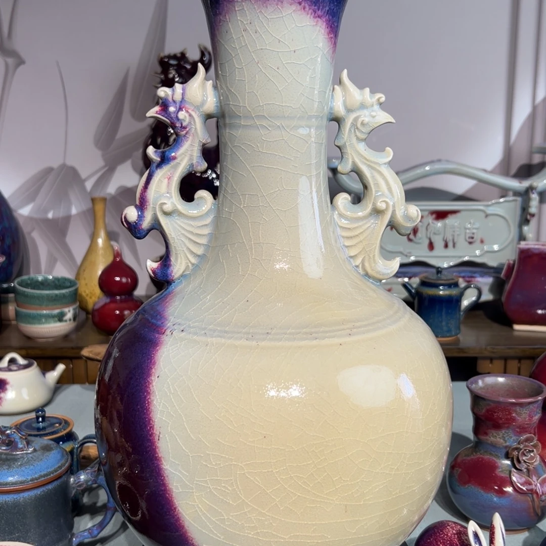 瓷片高度42cm，直径23cm，双凤瓶