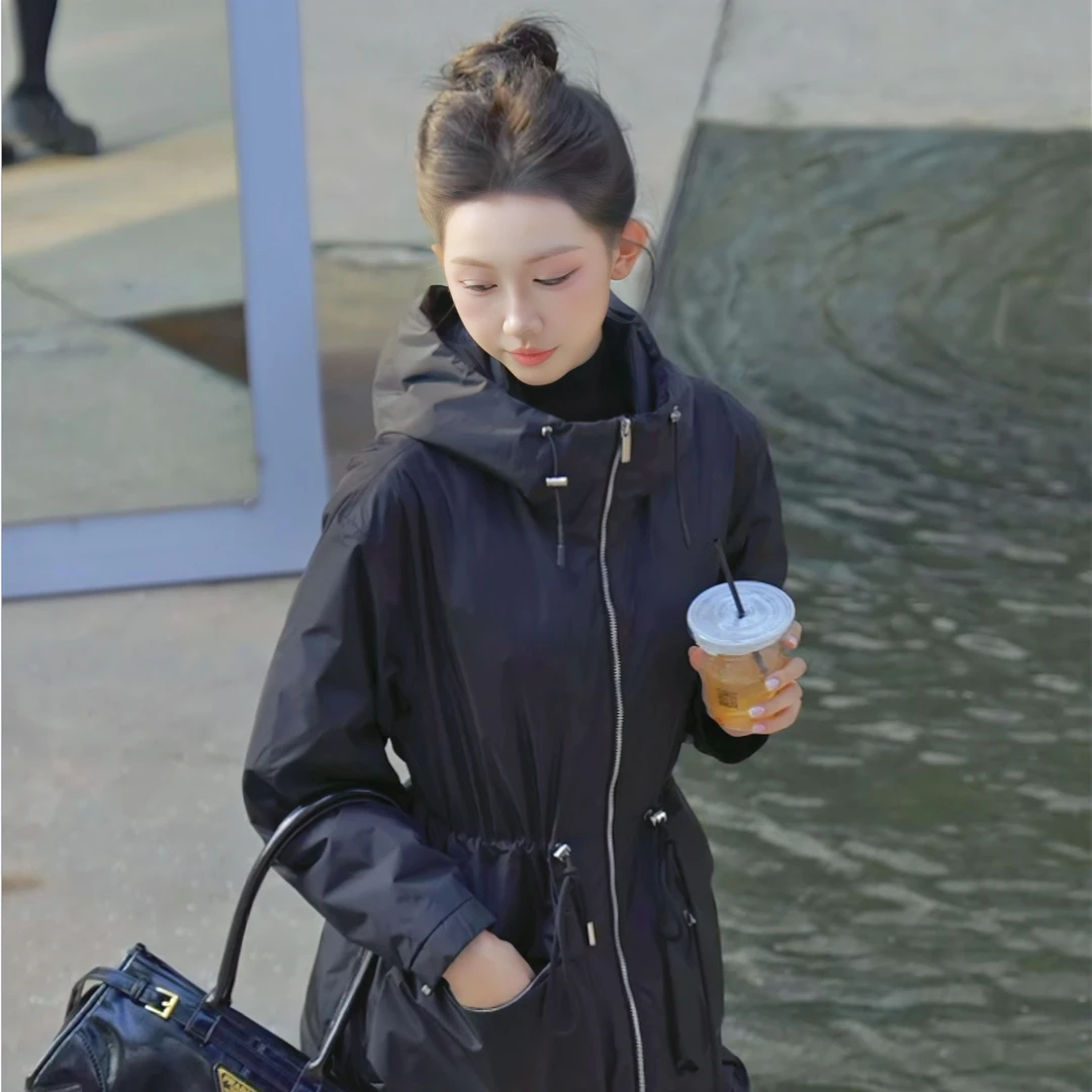 【秋上新】美力城黑奇士冲锋鹅绒服抽绳收腰白鹅绒户外保暖外套R090