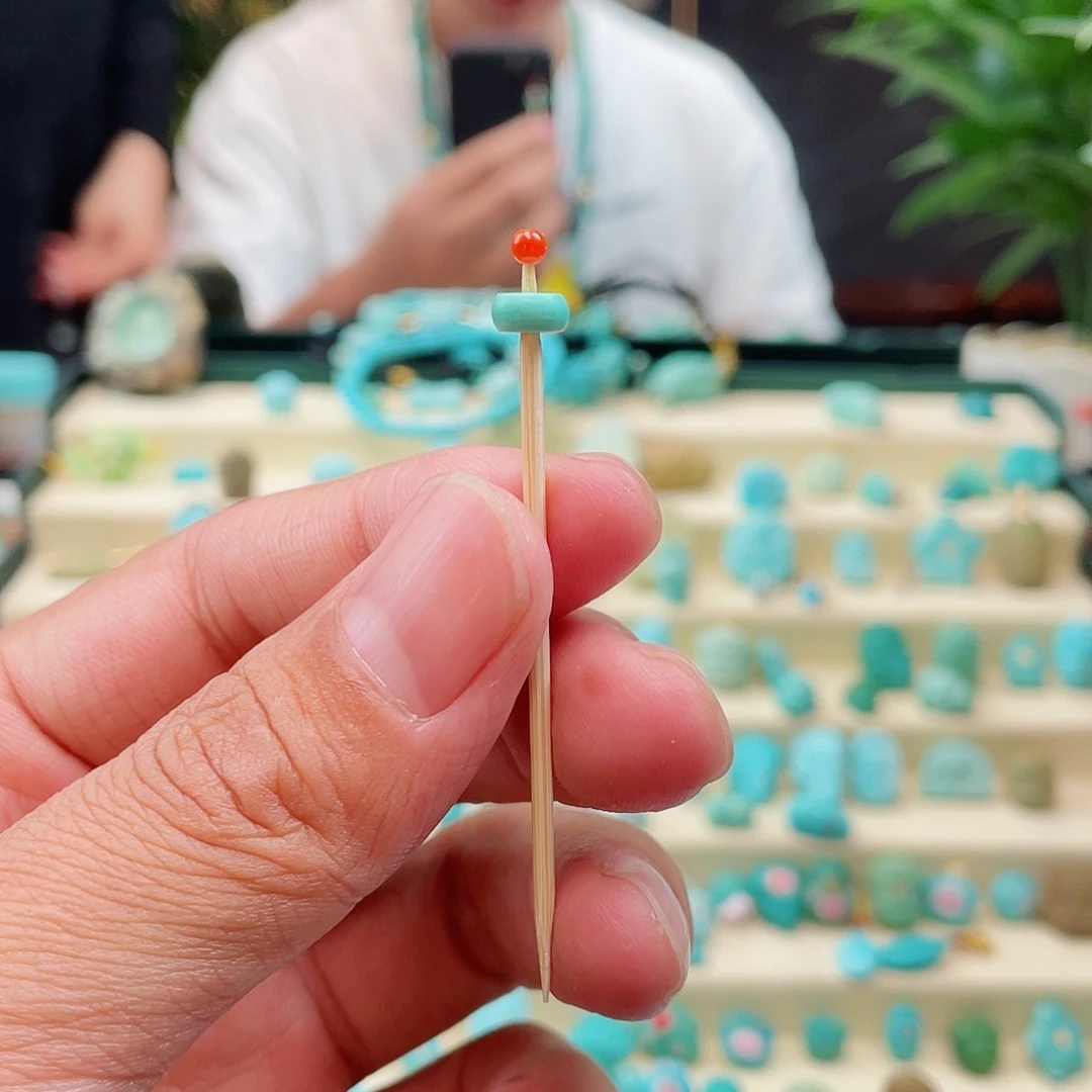 南红玛瑙未镶嵌珠宝奇石卷*