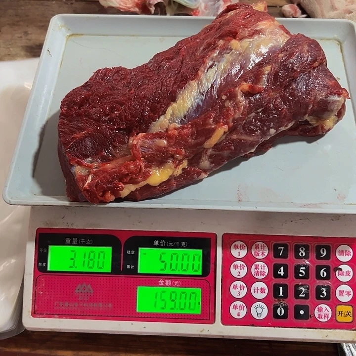 广西土耕马马肉、送马油沙姜小米辣12个月中国大陆