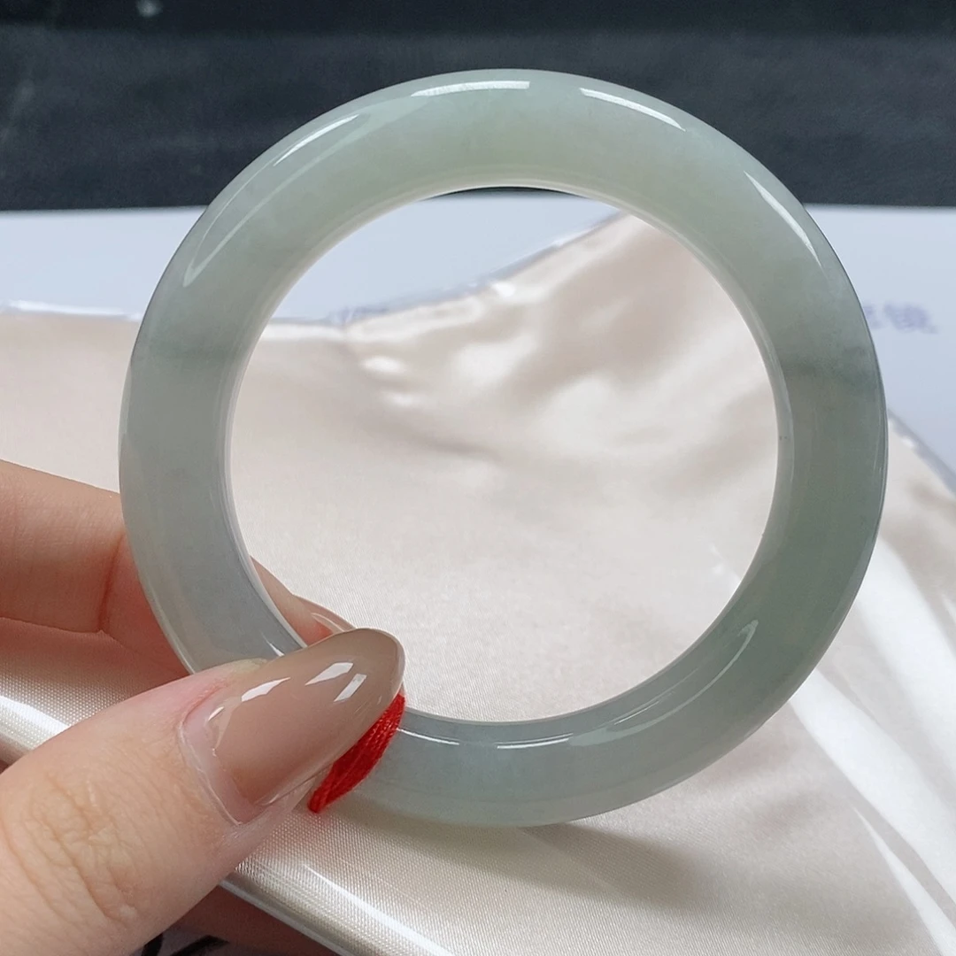 【闪购商品】翡翠手镯（圆镯）未镶嵌341号