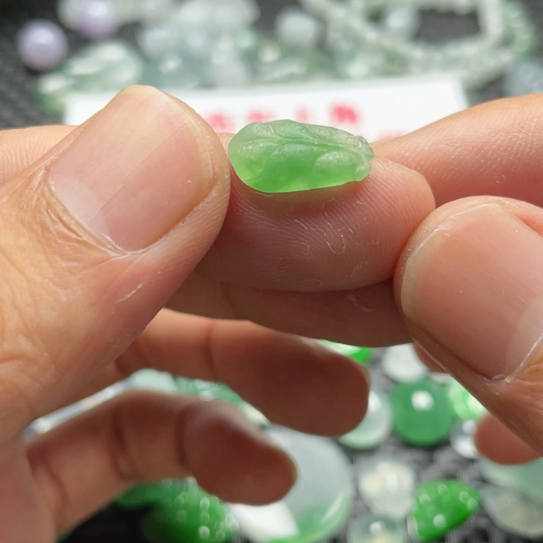 定制翡翠未镶嵌未*翡翠