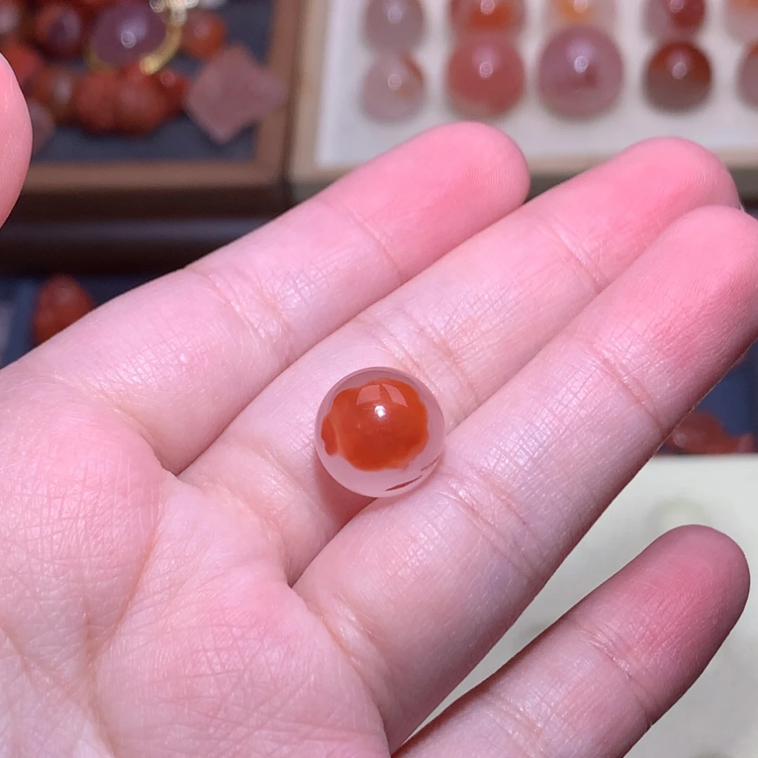 南红玛瑙未镶嵌珠宝半成品鸿运当头单珠