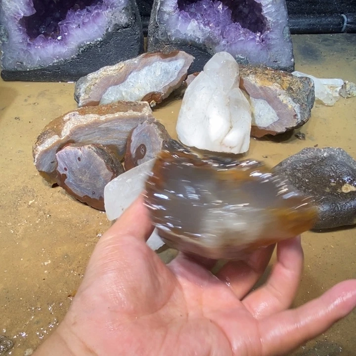 未镶嵌玛瑙/玉髓珠宝半成品