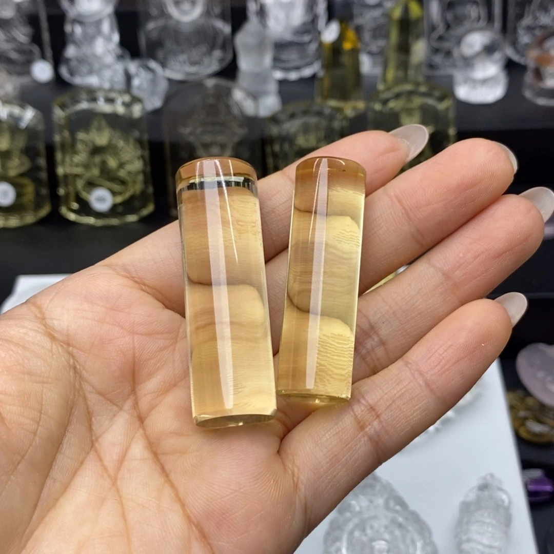 未镶嵌颈饰水晶玲*