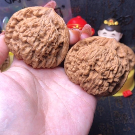 吊坠文玩核桃官帽60g