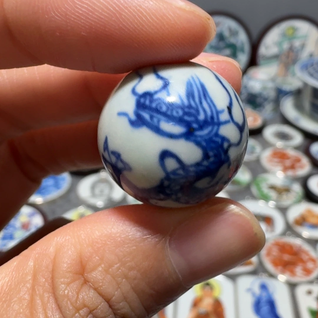 瓷片青花龙珠一个yg