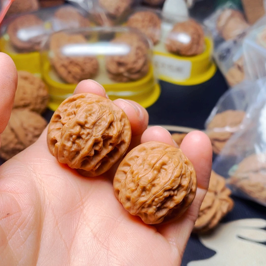 吊坠文玩核桃磐石yi dui