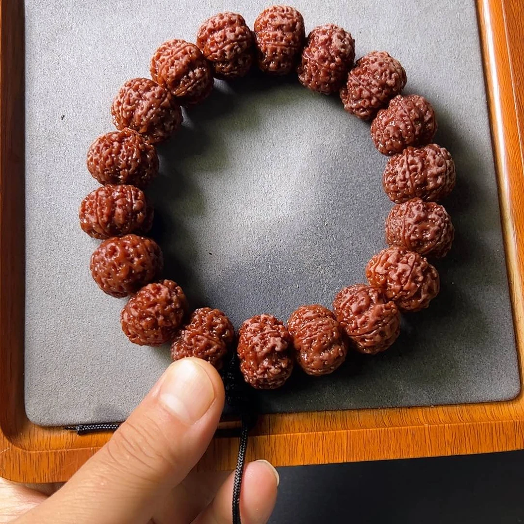 金刚菩提手串飞碟六瓣22手持