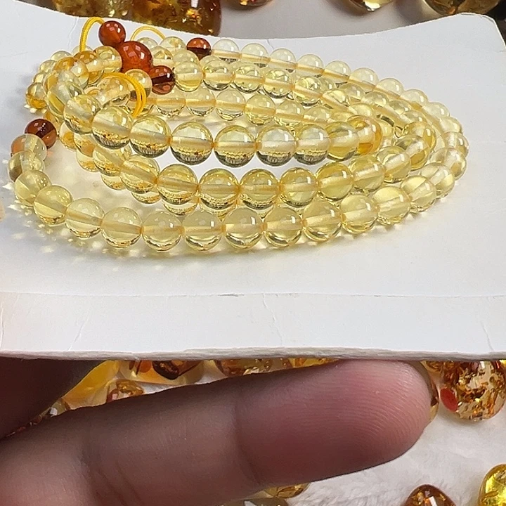 金珀未镶嵌项圈金珀