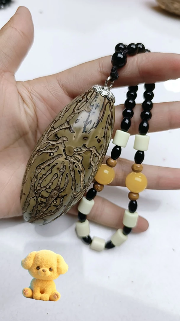 精选玉华千眼菩提果文玩天然。开果不退纯天然手把件菩提子挂件