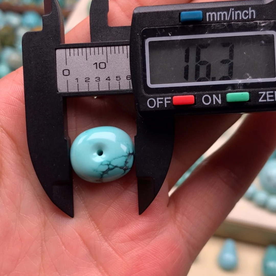 【闪购商品】未镶嵌绿松石珠宝奇石