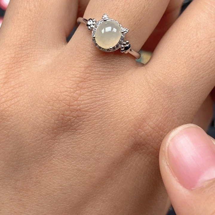 翡翠未镶嵌戒指戒指