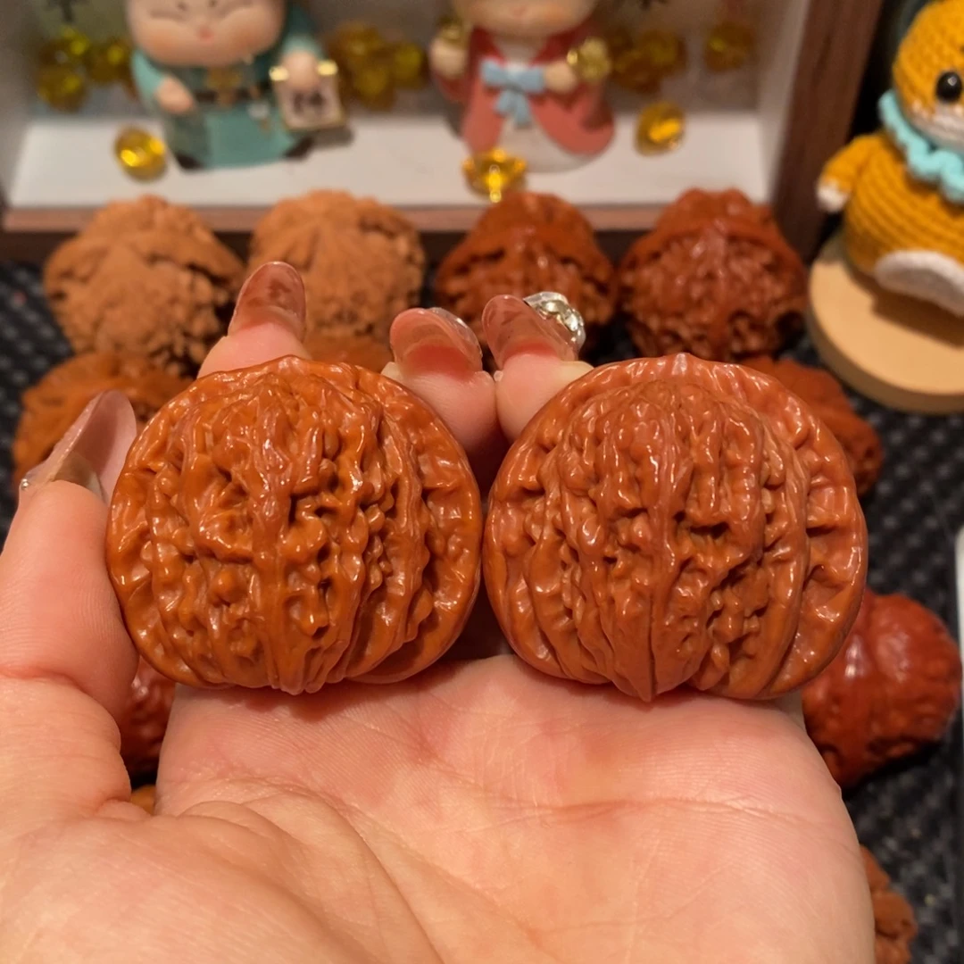 吊坠桃核41四座楼，1220