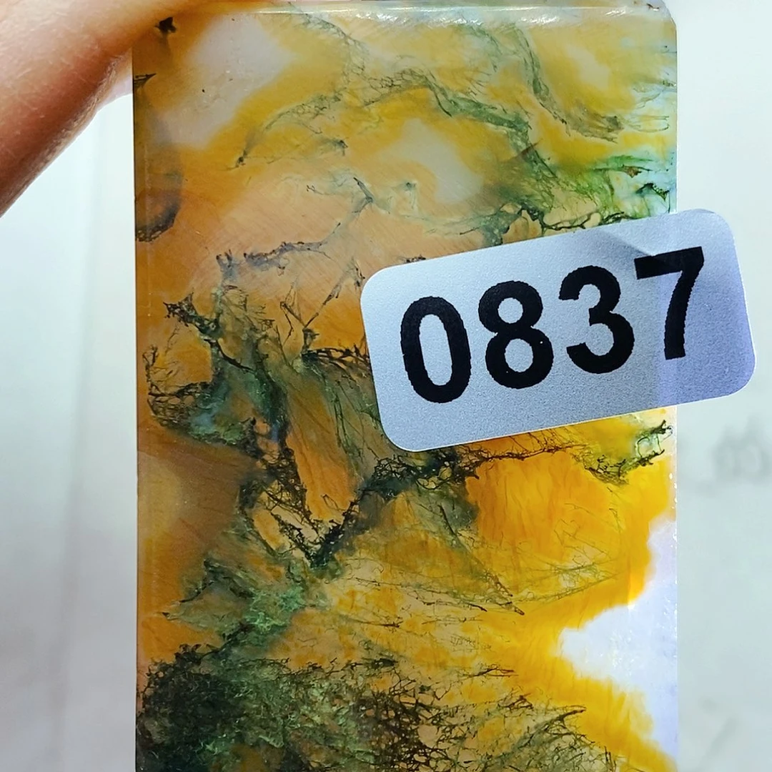 玛瑙/玉髓颈饰未镶嵌虹***⁸