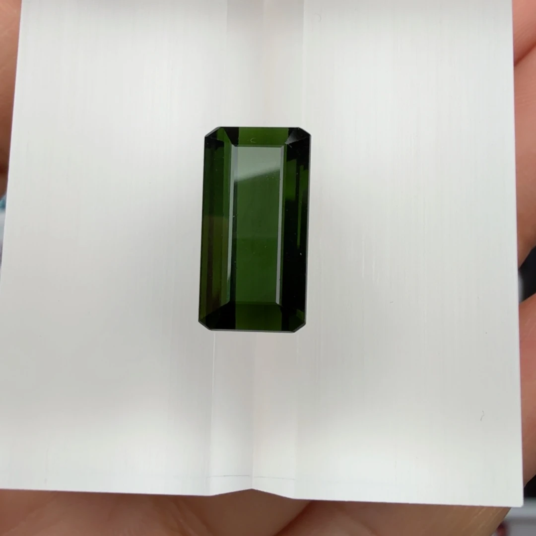 未镶嵌珠宝半成品碧玺天然全净无瑕6.93克拉