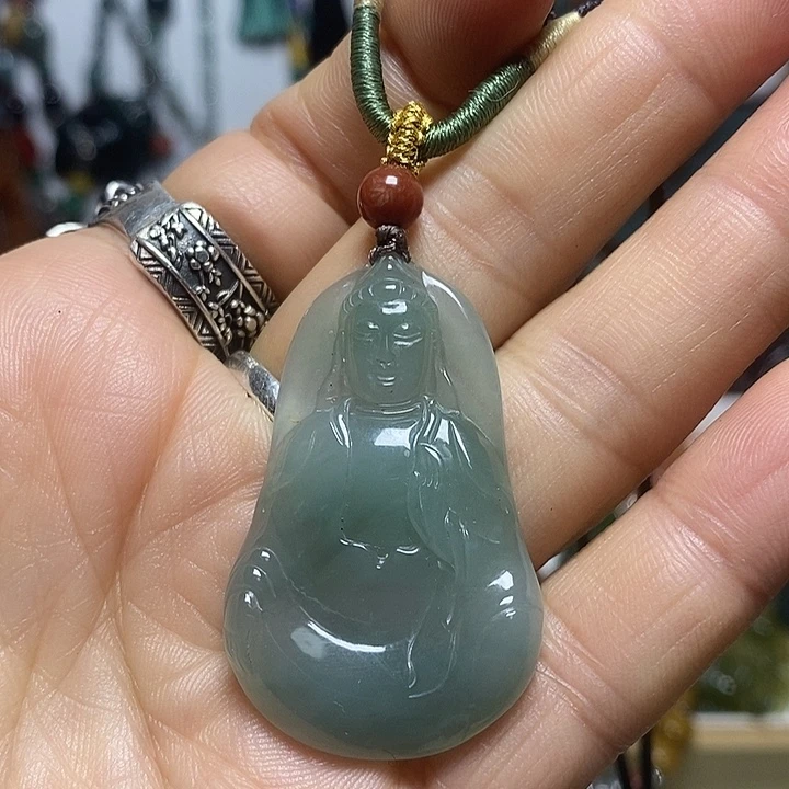 翡翠未镶嵌吊坠(赠链)