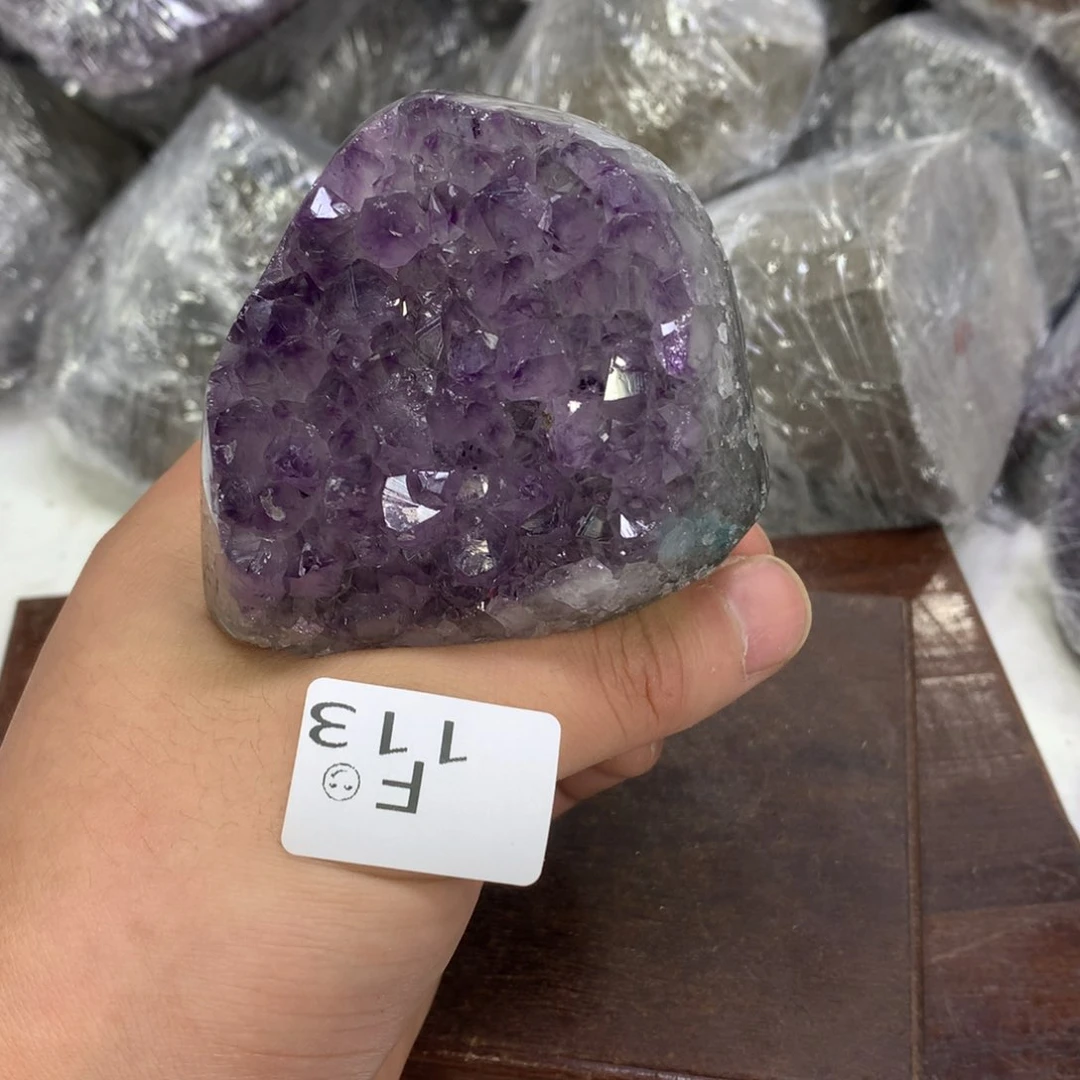 未镶嵌紫晶大型摆件（非配饰）