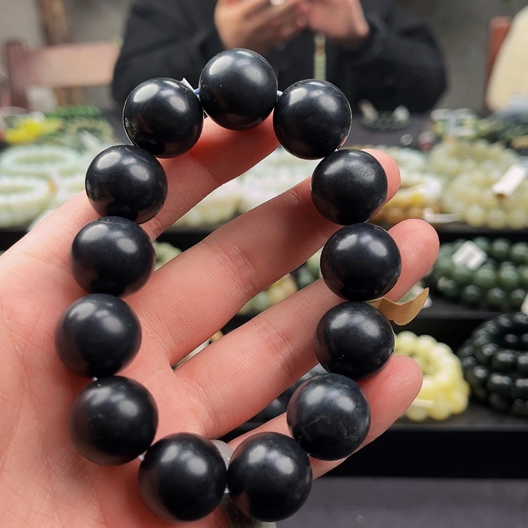 和田玉手串未镶嵌