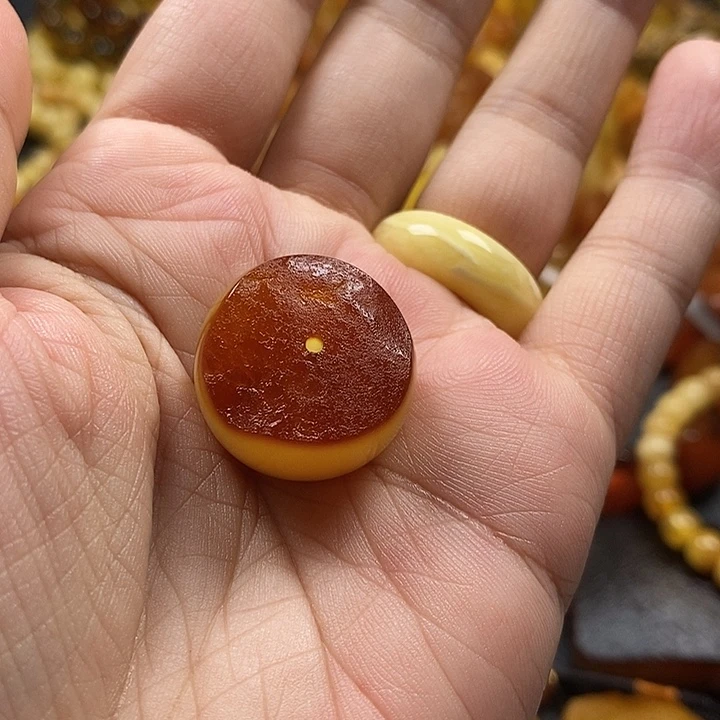 全***鹏未镶嵌琥珀裸石琥珀蜜蜡