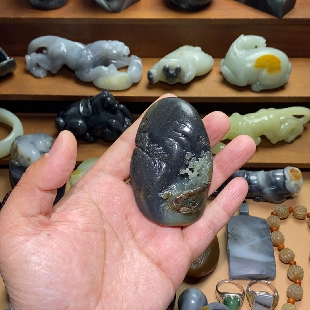 未镶嵌和田玉把件