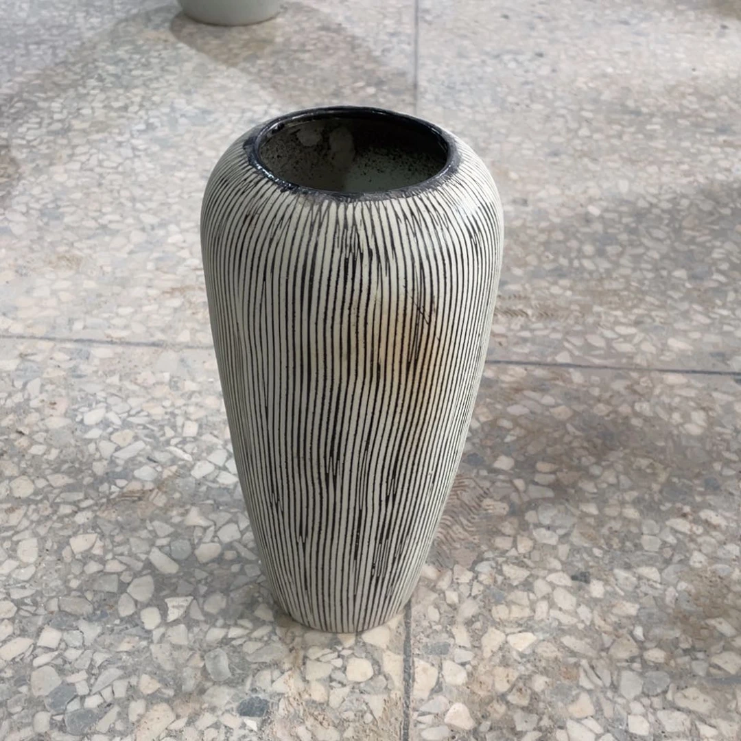 高度27厘米口径8厘米