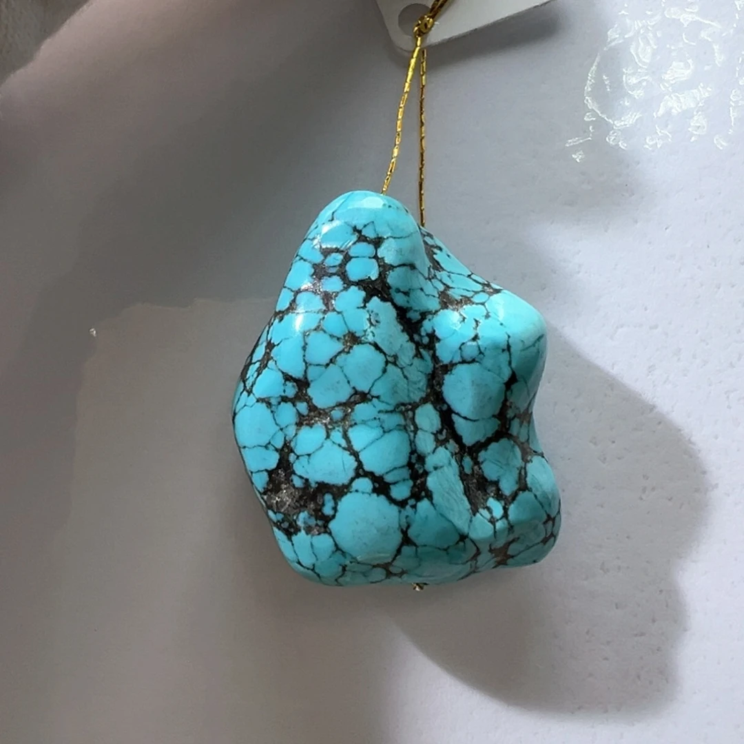 绿松石未镶嵌挂件