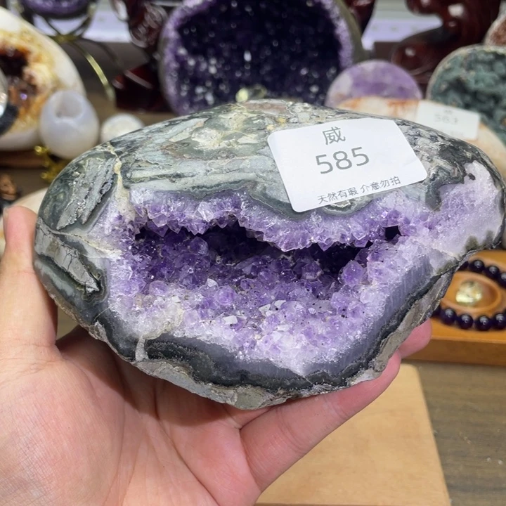 未镶嵌珠宝半成品水晶