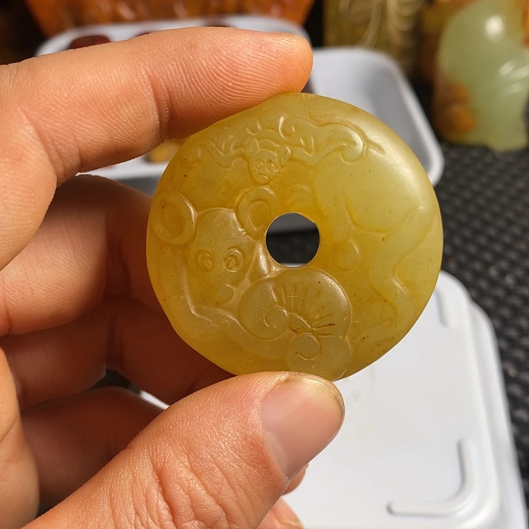 蛇纹石玉合金颈饰