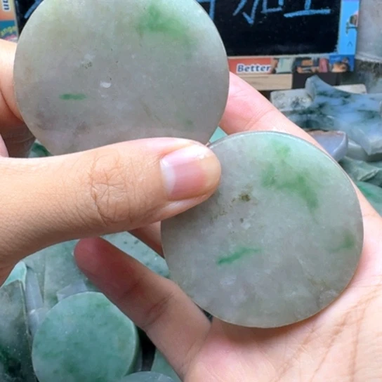 颈饰未镶嵌翡翠27557