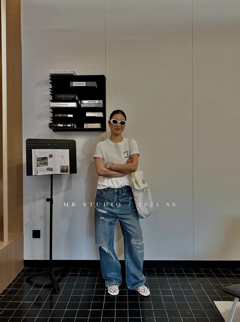 【YILI显瘦女装】复古水洗百搭破洞牛仔裤Y0017