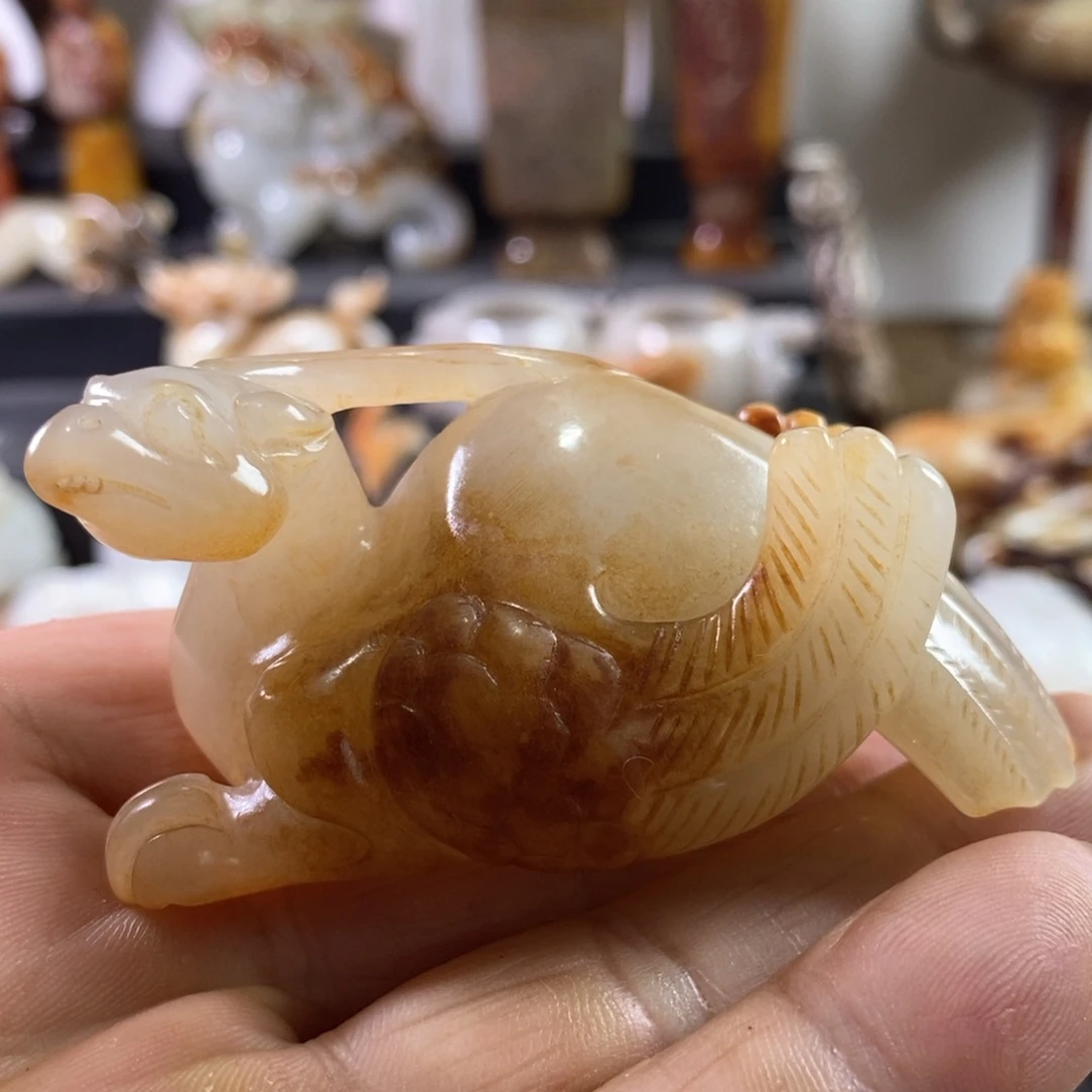 颈饰未镶嵌和田玉（青玉）