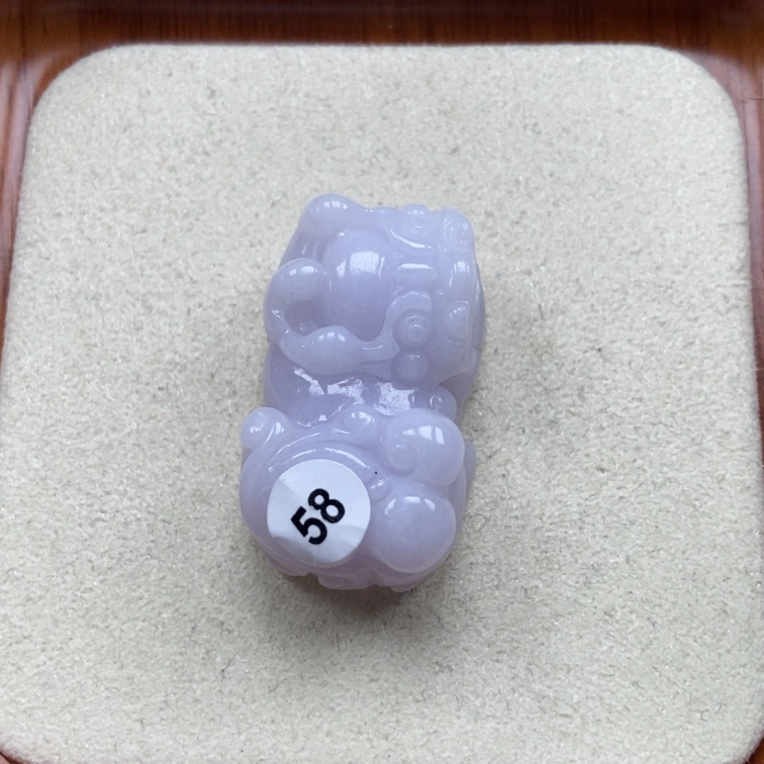 翡翠未镶嵌颈饰霸王貔貅吊坠