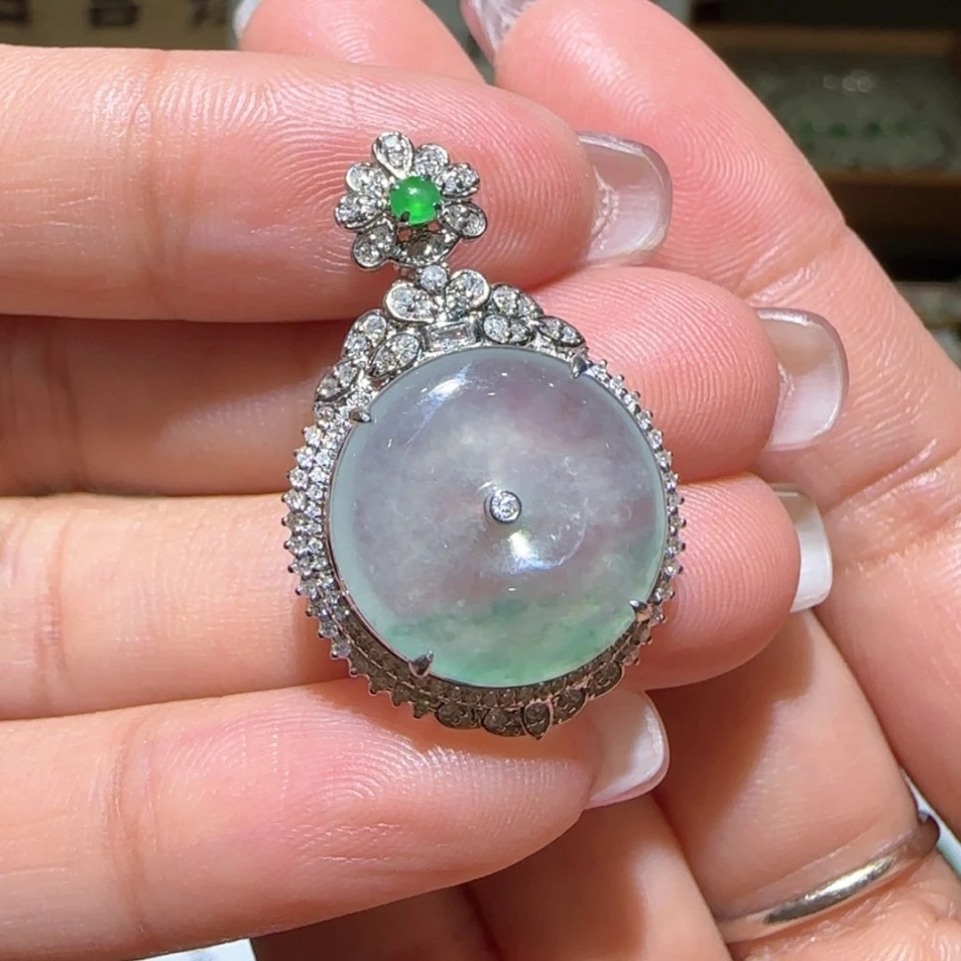 【闪购商品】翡翠颈饰18K金镶嵌缅甸