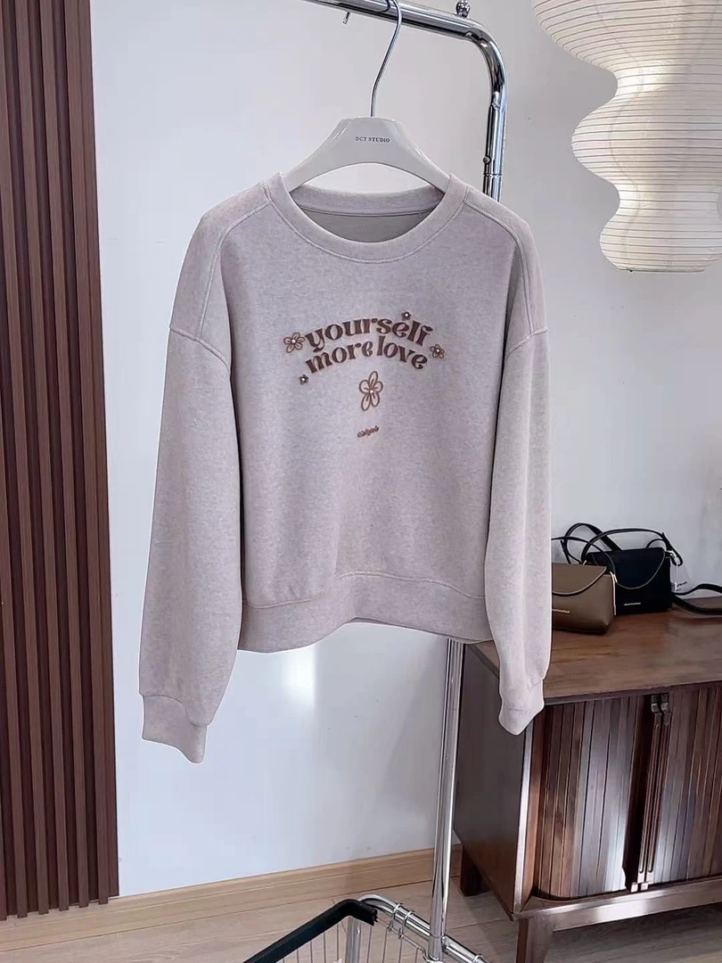 卫衣-9712字母小花朵百搭套头