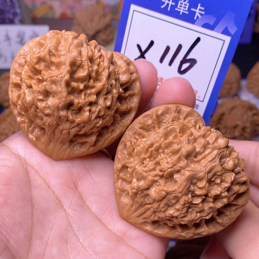 文玩核桃把件53官帽x116