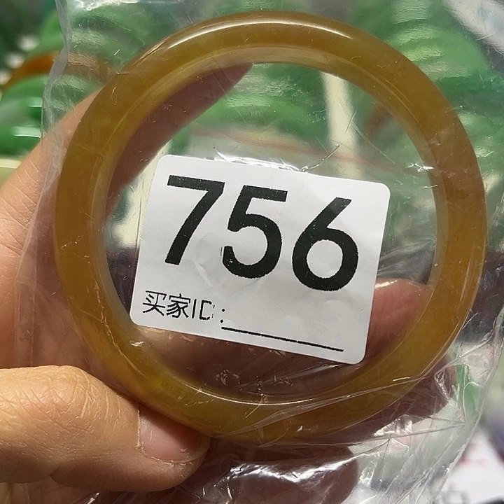 未镶嵌手镯翡翠好