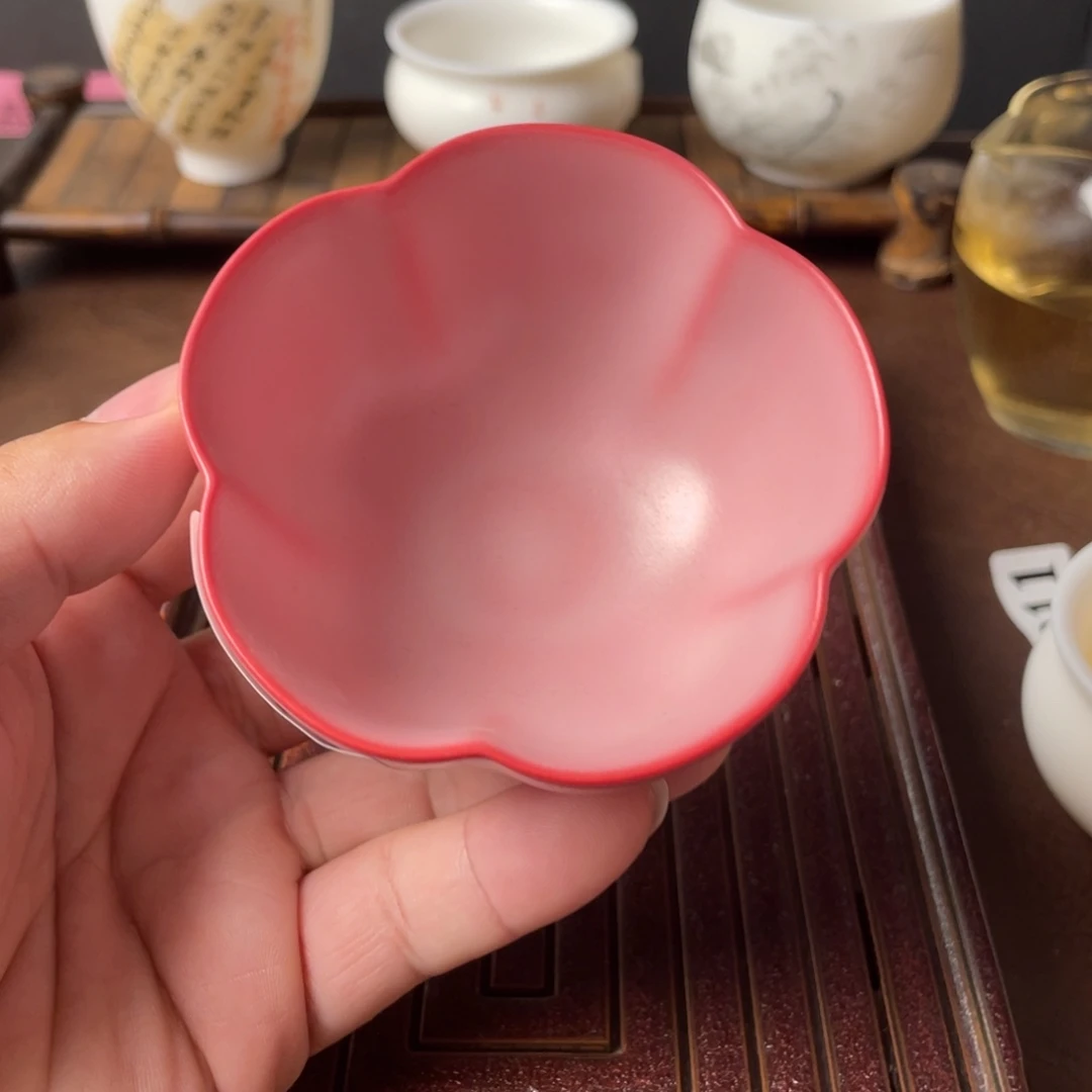 瓷片红炉点雪主人花口杯一个244