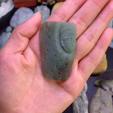 未镶嵌定制翡翠o****李翡翠