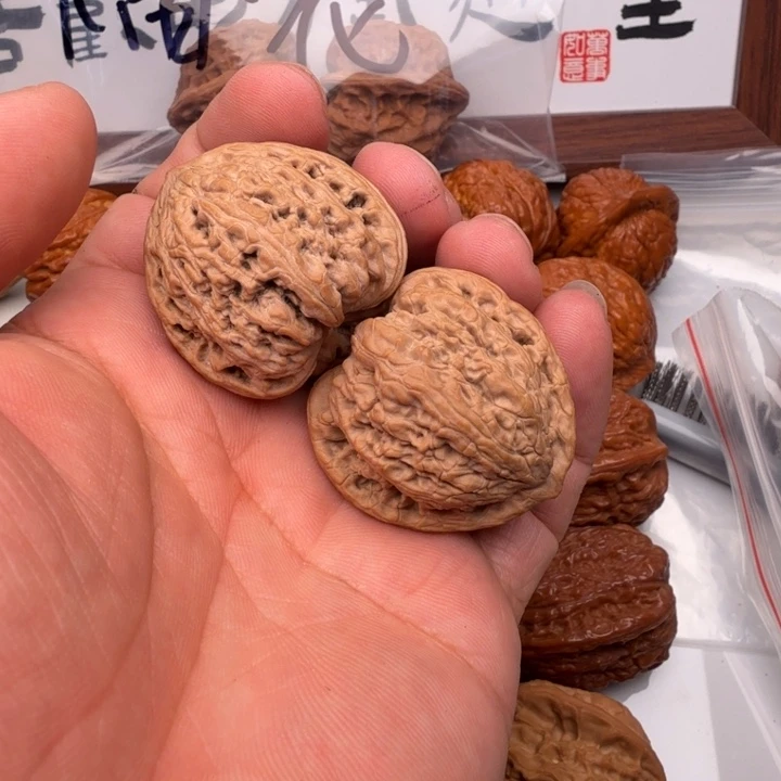 五***石文玩核桃吊坠麻核桃4