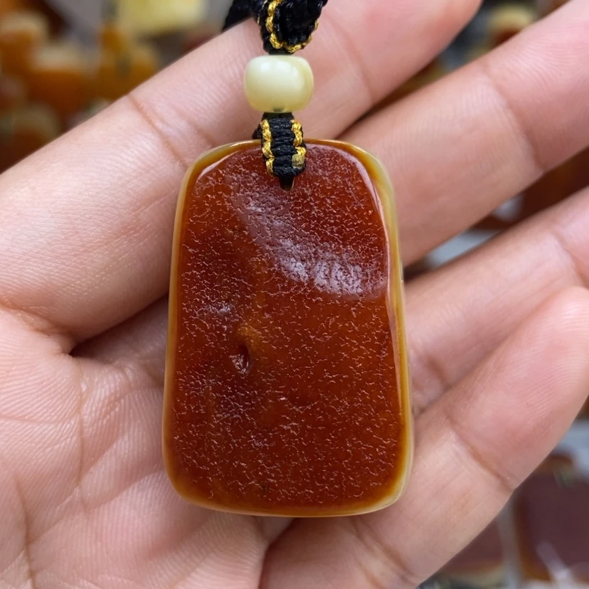 【闪购商品】琥珀颈饰未镶嵌