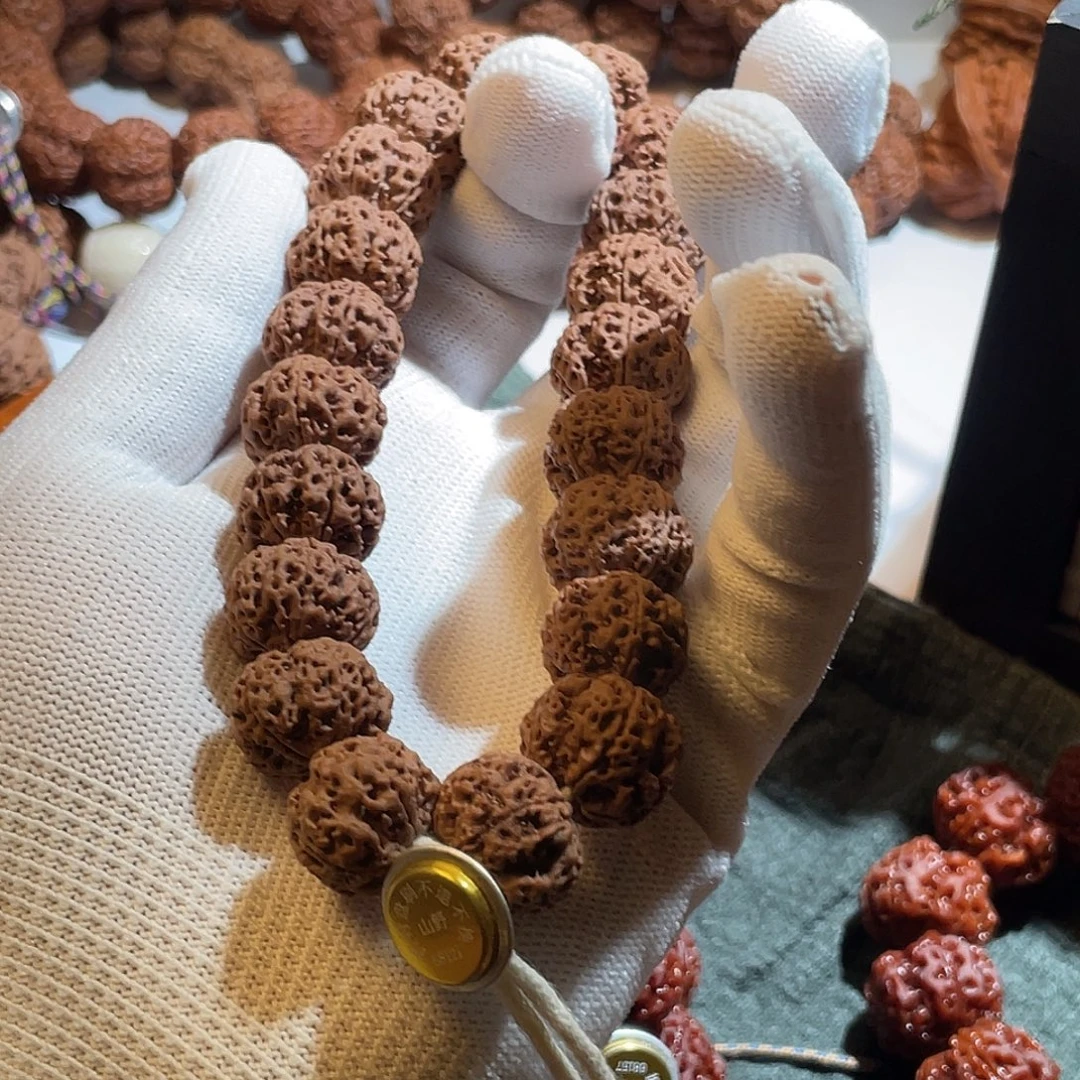 金刚菩提手串17蜂王手持