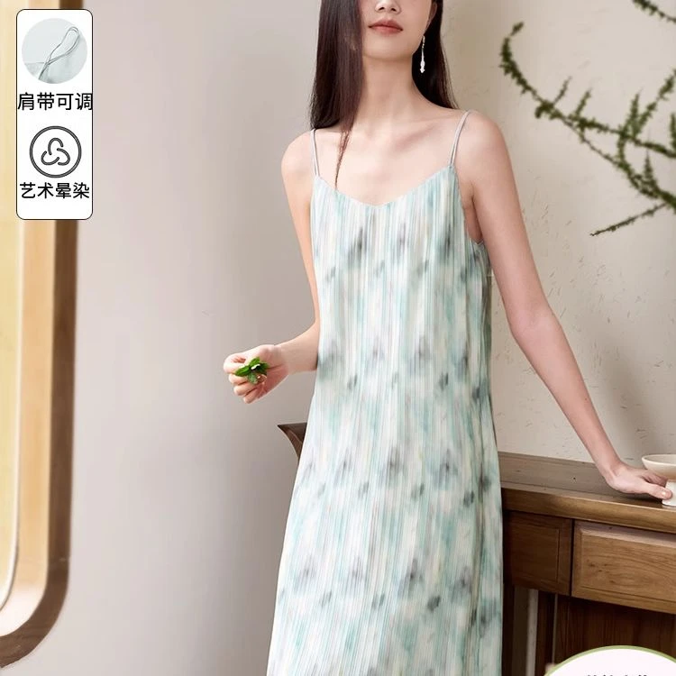 【直播专享】Q842071连衣裙 香影吊带裙女夏季新款绿色百褶雪纺连