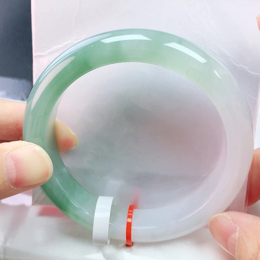 未镶嵌手镯翡翠58圈