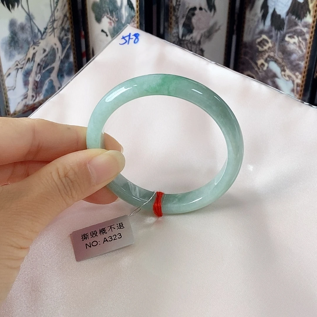 翡翠未镶嵌手镯手镯