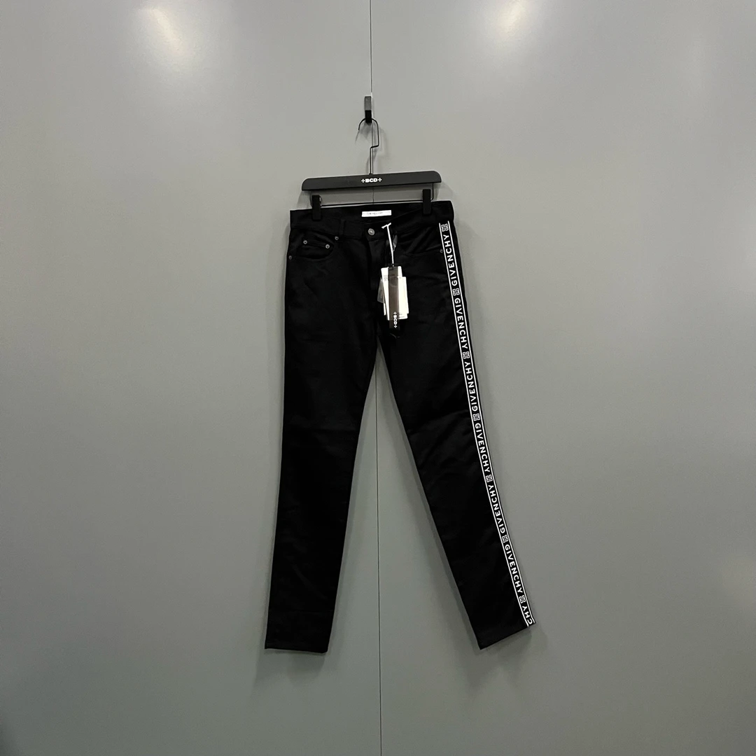 未使用 Givenchy/纪梵希 (ll) 侧边串标满logo长裤 30码103115