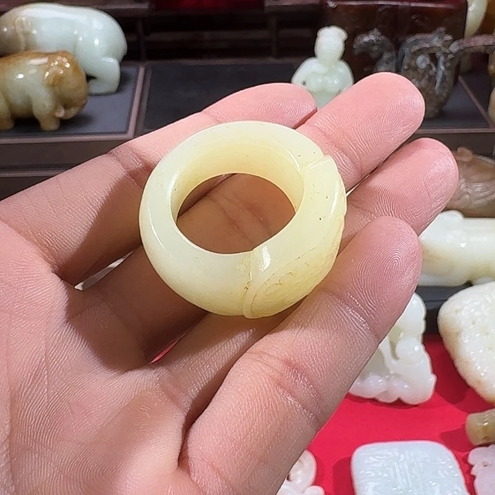 千***鹰和田玉未镶嵌挂件