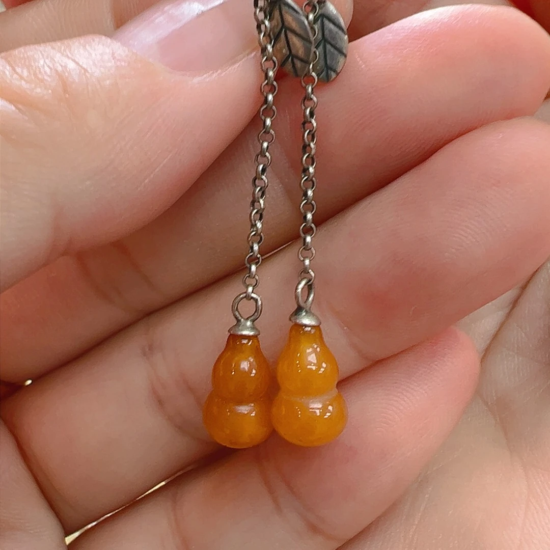 未镶嵌琥珀珠宝奇石