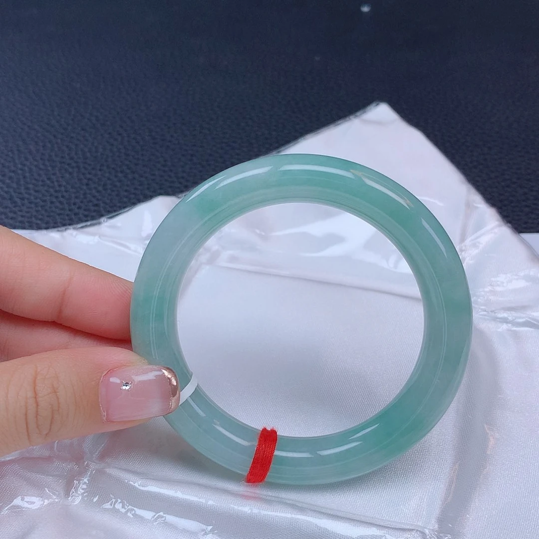 翡翠手镯未镶嵌翡翠2457